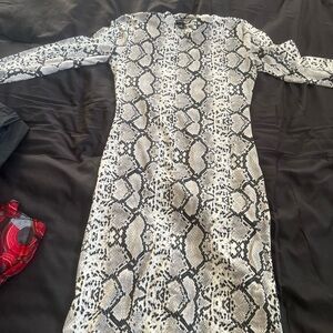 Snakeskin Print Long Sleeve Dress